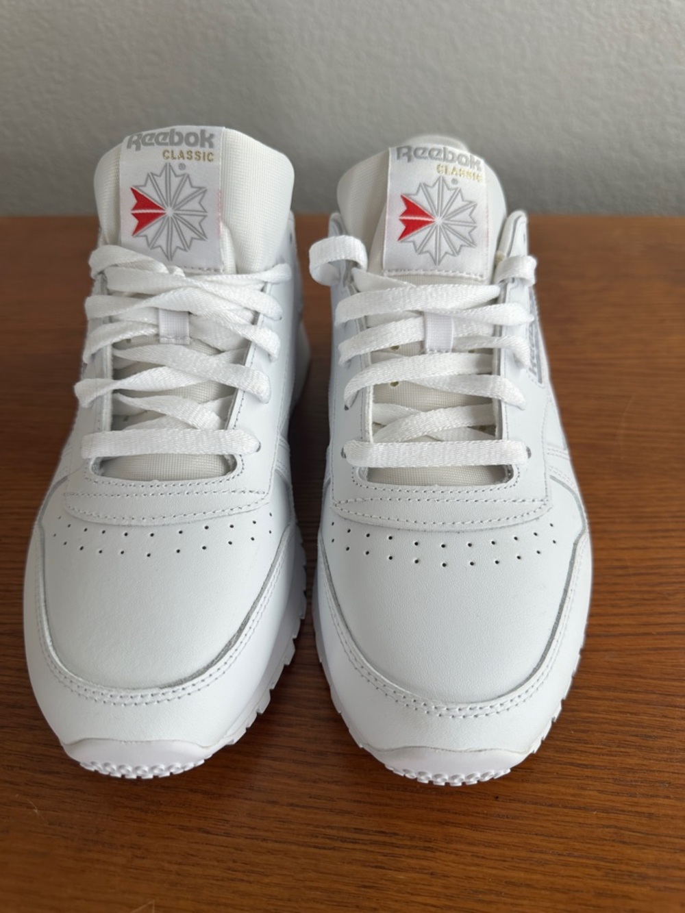 Reebok White Leather Classic Low-Top Sneakers - Picture 3 of 5